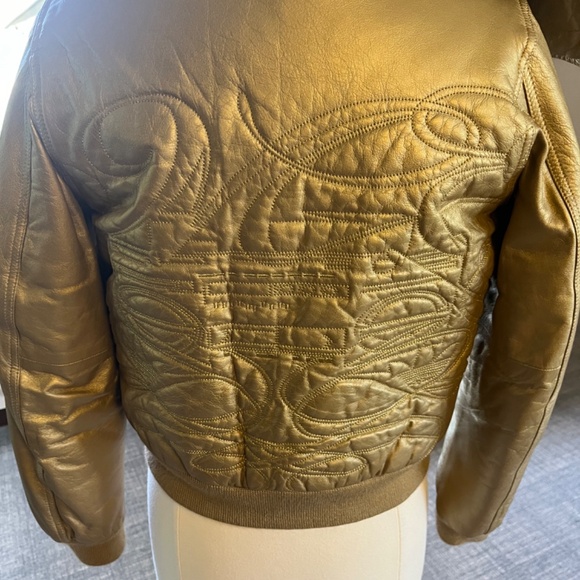 Gold Leather - Missy Elliot Collab with Adidas - Vintage! - Picture 7 of 8